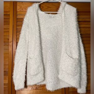 Abercrombie kids white fluffy cardigan with sparkles extra large
